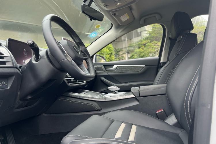 Used BYD Qin Pro New Energy 2018 DM 1.5TI Automatic Smart Connect Dynamic Model Left Front Seat