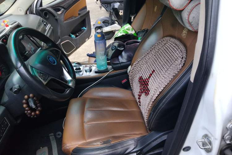 Used BYD Qin Pro New Energy 2018 DM 1.5TI Developer Edition Entry-Level Model Left Front Seat