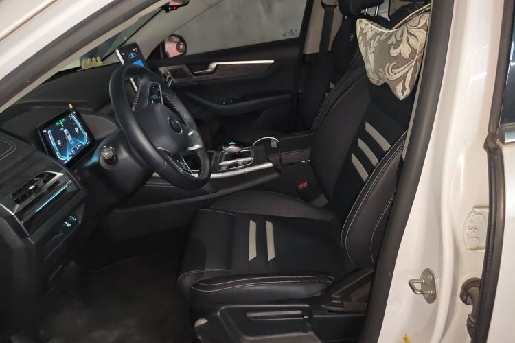 Used BYD Qin Pro New Energy 2018 DM 1.5TI Automatic Smart Connect Dynamic Model Left Front Seat