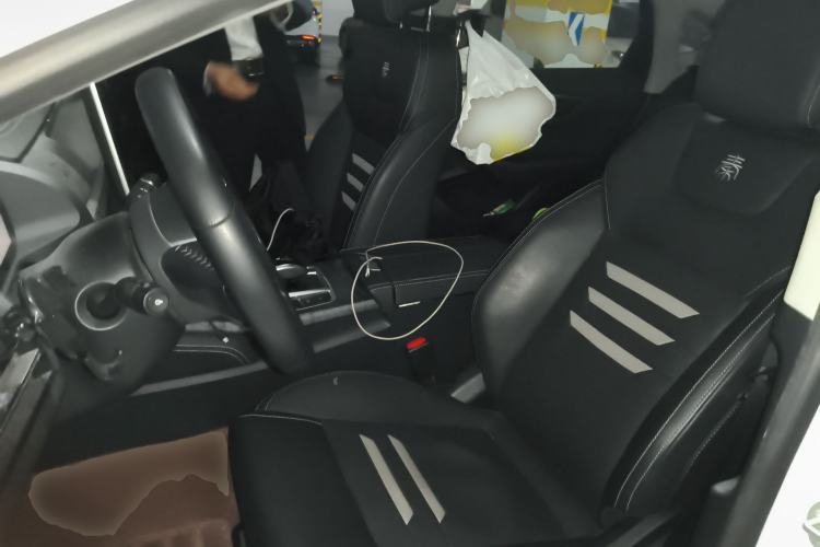 Used BYD Qin Pro New Energy 2018 DM 1.5TI Automatic Smart Connect Dynamic Model Left Front Seat