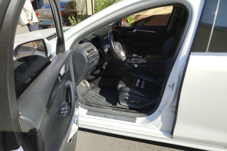 Used BYD Qin Pro New Energy 2018 EV500 Developer Edition Autonomous Driving Model Left Front Seat