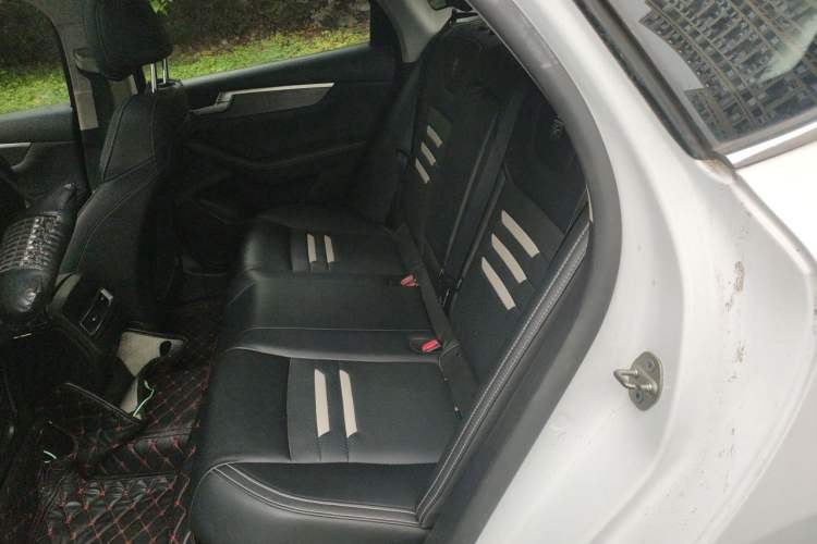 Used BYD Qin Pro New Energy 2018 DM 1.5TI Automatic Smart Connect Elite Model Left Rear Seat