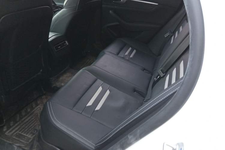 Used BYD Qin Pro New Energy 2018 EV500 Smart Connect Elite Model Left Rear Seat