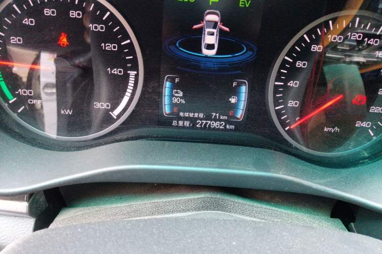 Used BYD Qin Pro New Energy 2018 DM 1.5TI Developer Edition Entry-Level Model Odometer Close Up