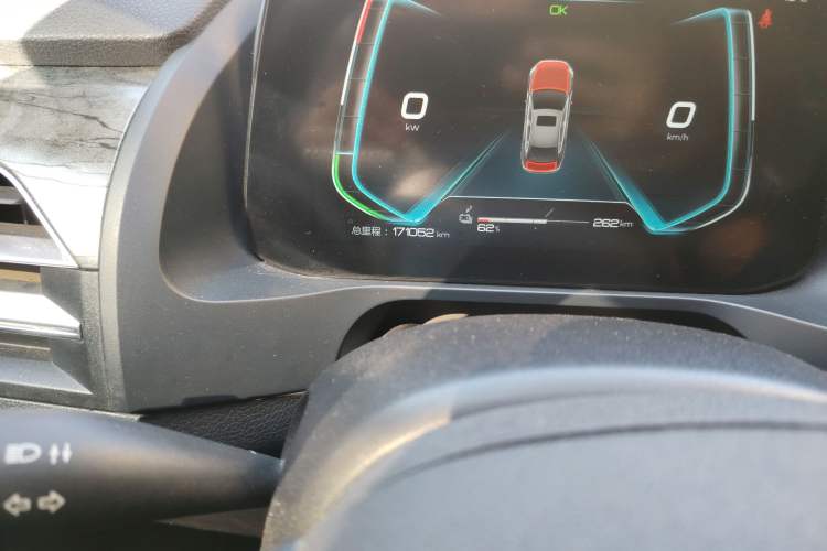 Used BYD Qin Pro New Energy 2018 EV500 Developer Edition Autonomous Driving Model Odometer Close Up
