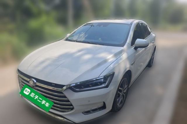 BYD Qin Pro New Energy 2018 DM 1.5TI Automatic Smart Connect Enjoyment Model usata