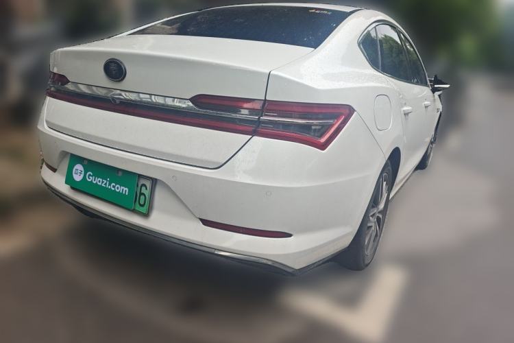 Used BYD Qin Pro New Energy 2018 DM 1.5TI Automatic Smart Connect Elite Model Rear Right 45 Deg