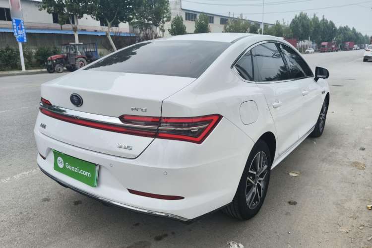 Used BYD Qin Pro New Energy 2018 DM 1.5TI Automatic Smart Connect Enjoyment Model Rear Right 45 Deg