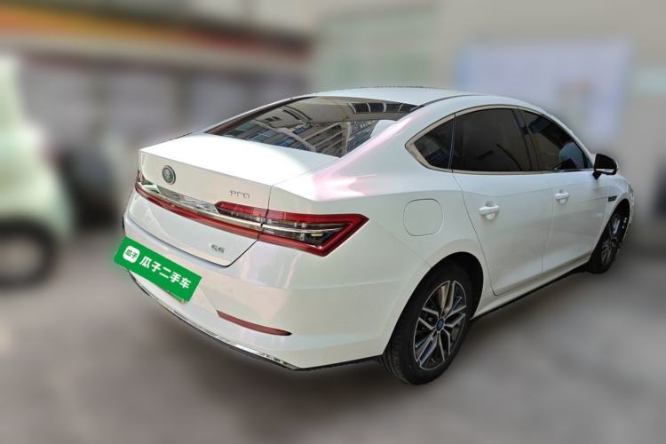 Used BYD Qin Pro New Energy 2018 DM 1.5TI Automatic Smart Connect Elite Model Rear Right 45 Deg