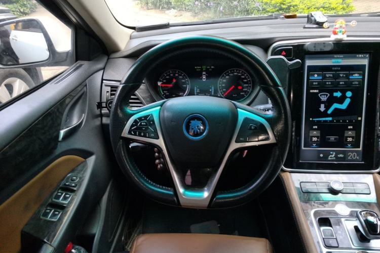 Used BYD Qin Pro New Energy 2018 DM 1.5TI Developer Edition Entry-Level Model Steering Wheel