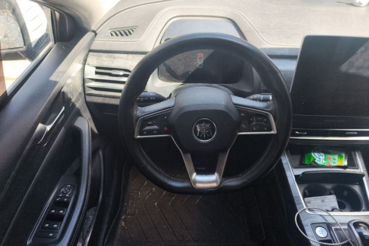 Used BYD Qin Pro New Energy 2018 EV500 Developer Edition Professional Model Steering Wheel