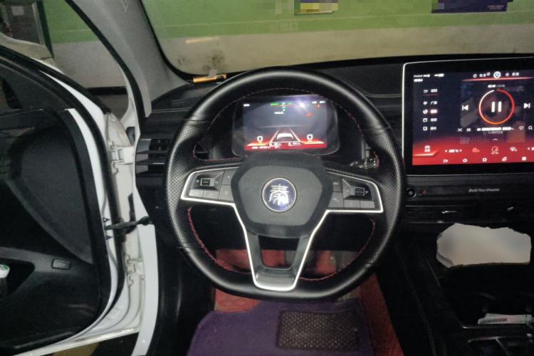 Used BYD Qin Pro New Energy 2018 DM 1.5TI Automatic Smart Connect Elite Model Steering Wheel