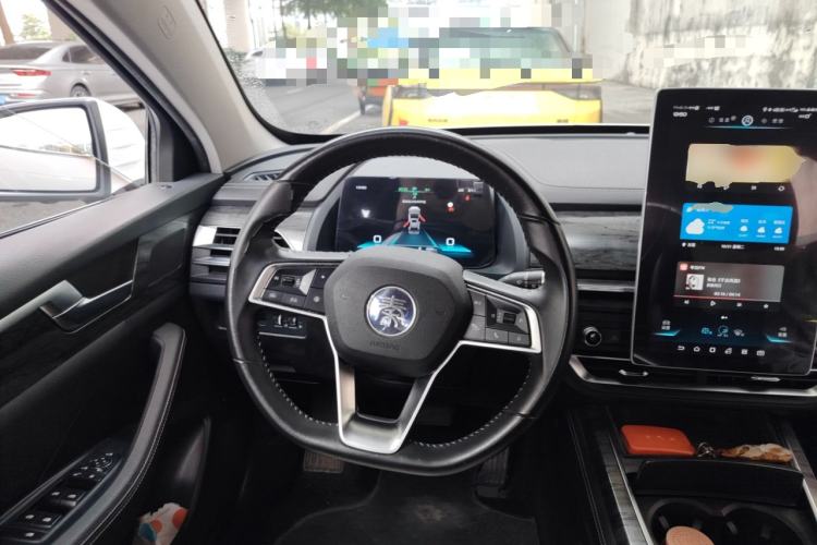Used BYD Qin Pro New Energy 2018 DM 1.5TI Automatic Smart Connect Elite Model Steering Wheel