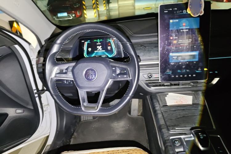 Used BYD Qin Pro New Energy 2018 DM 1.5TI Automatic Smart Connect Elite Model Steering Wheel