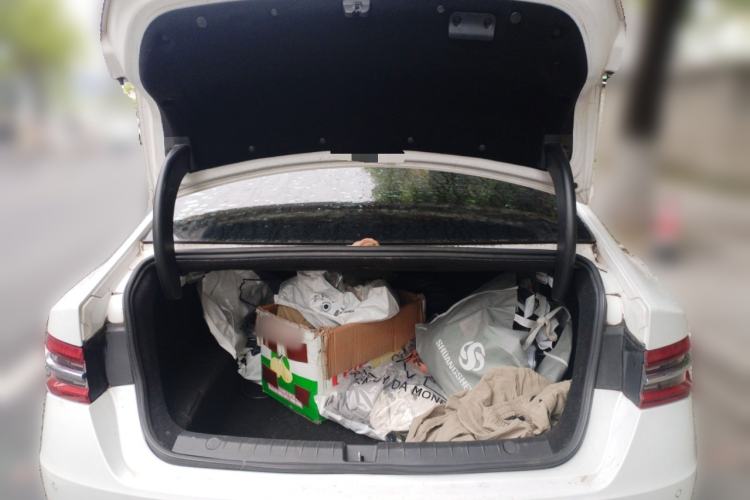 Used BYD Qin Pro New Energy 2018 DM 1.5TI Automatic Smart Connect Enjoyment Model Trunk