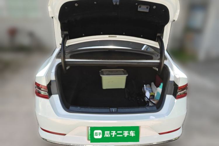 Used BYD Qin Pro New Energy 2018 DM 1.5TI Automatic Smart Connect Elite Model Trunk