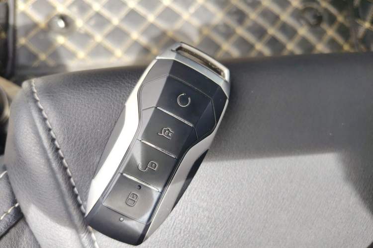 Used BYD Qin Pro New Energy 2018 EV500 Smart Connect Elite Model Vehicle Key