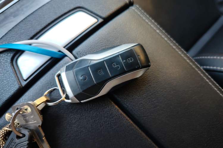 Used BYD Qin Pro New Energy 2018 EV500 Developer Edition Autonomous Driving Model Vehicle Key