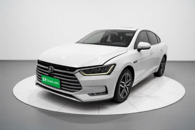 Używany BYD Qin Pro New Energy 2018 DM 1.5TI Automatic Smart Connect Elite Model
