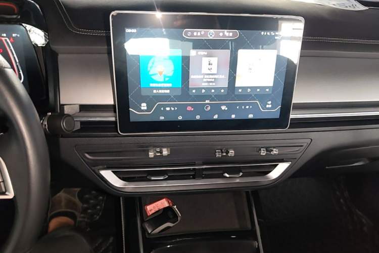 Used BYD Qin Pro New Energy 2019 DM Super Edition 1.5TI Automatic Smart Connect X-Trail Model China VI Standard Audio And AC Panel