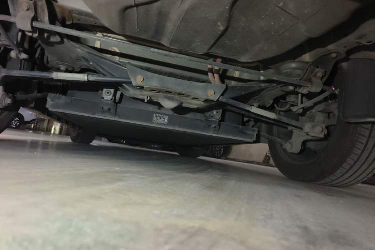 Used BYD Qin Pro New Energy 2019 EV Super Edition High-Power Long-Range Smart-Connected Leading Model Chassis Rear