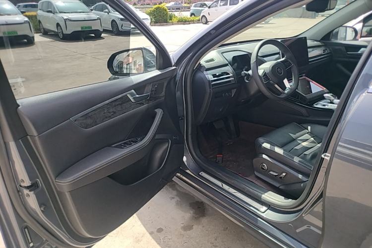 Used BYD Qin Pro New Energy 2019 EV Super Edition High-Power Long-Range Smart-Connected Cutting-Edge Model Driver Seat