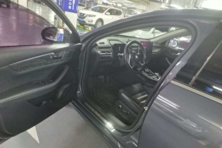 Used BYD Qin Pro New Energy 2019 EV Super Edition High-Power Smart Connect Luxurious Model Driver Seat