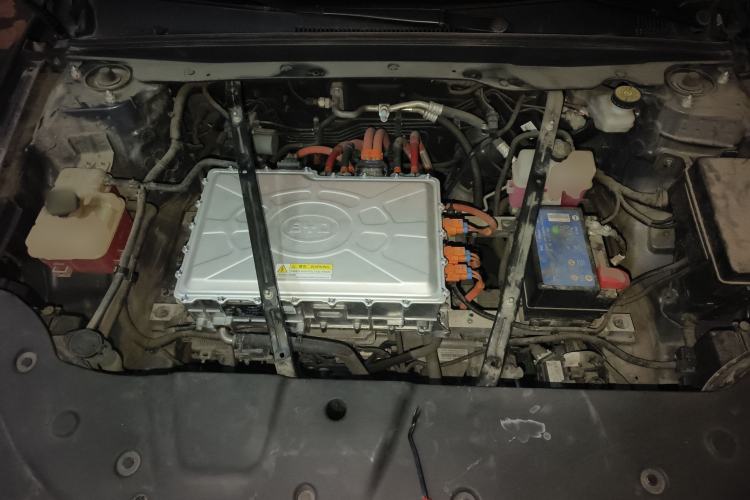 Used BYD Qin Pro New Energy 2019 EV Super Edition High-Power Long-Range Smart-Connected Leading Model Engine Bay