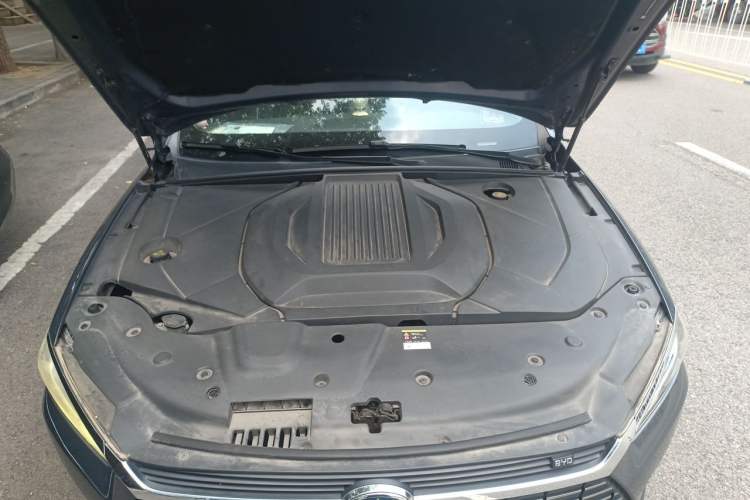 Used BYD Qin Pro New Energy 2019 EV Super Edition High-Power Long-Range Smart-Connected Cutting-Edge Model Engine Bay