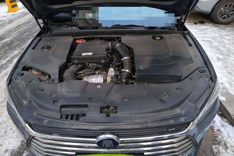 Used BYD Qin Pro New Energy 2019 DM Super Edition 1.5TI Automatic Smart Connect Speedy Model China VI Standard Engine Bay