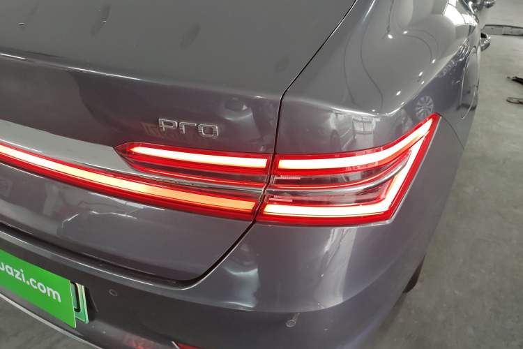 Used BYD Qin Pro New Energy 2019 EV Super Edition High-Power Smart Connect Luxurious Model Exterior 3