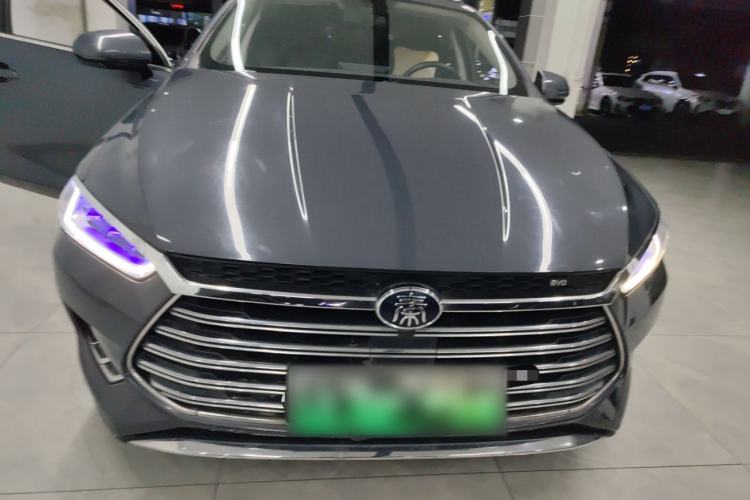 Used BYD Qin Pro New Energy 2019 DM Super Edition 1.5TI Automatic Smart Connect X-Trail Model China VI Standard Front