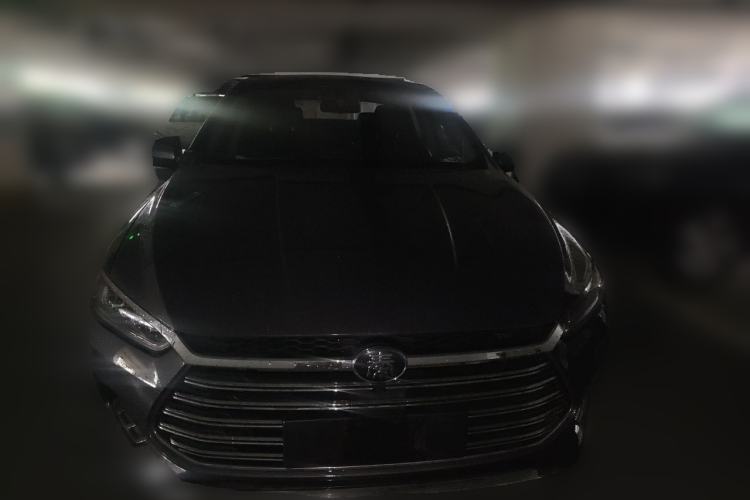 Used BYD Qin Pro New Energy 2019 DM Super Edition 1.5TI Automatic Smart Connect X-Trail Model China V Standard Front