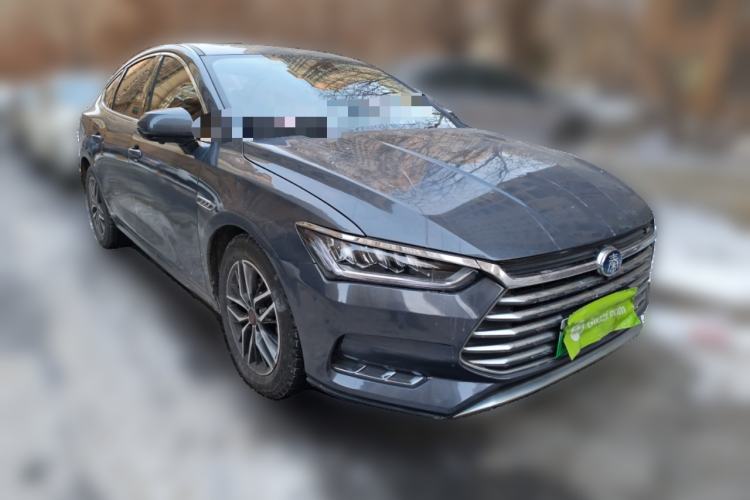 Used BYD Qin Pro New Energy 2019 DM Super Edition 1.5TI Automatic Smart Connect Speedy Model China VI Standard Front Right 45 Deg