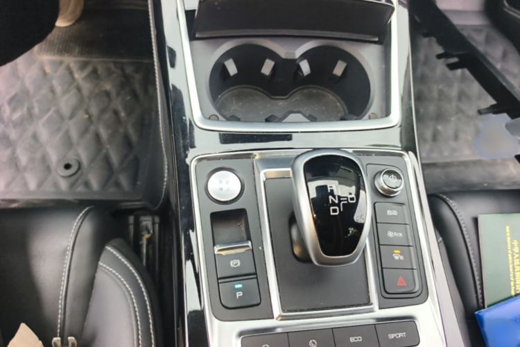 Used BYD Qin Pro New Energy 2019 EV Super Edition High-Power Smart Connect & Premium Model Gear Lever