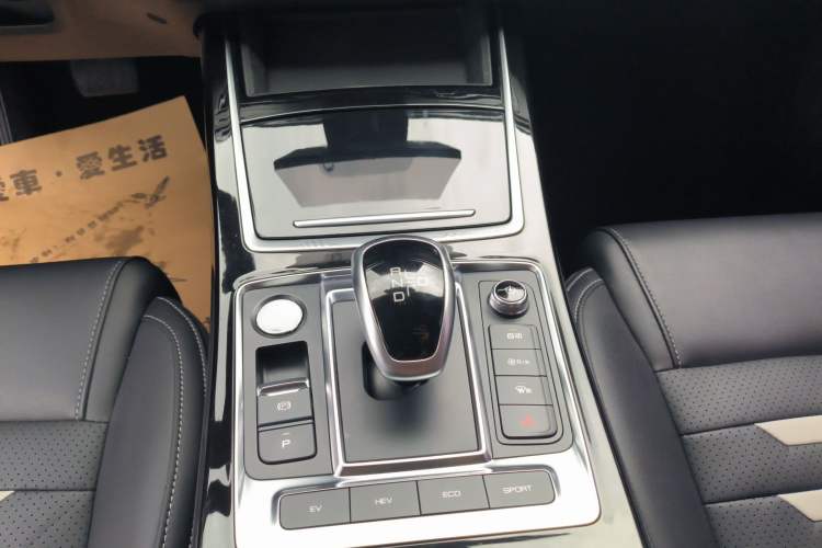 Used BYD Qin Pro New Energy 2019 DM 1.5TI Automatic Navigation Edition Gear Lever
