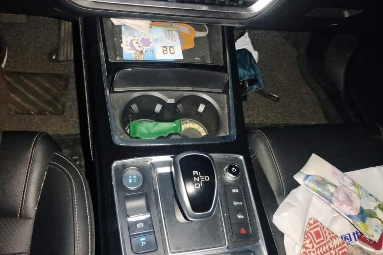 Used BYD Qin Pro New Energy 2019 EV Super Edition High-Power Long-Range Smart-Connected Cutting-Edge Model Gear Lever