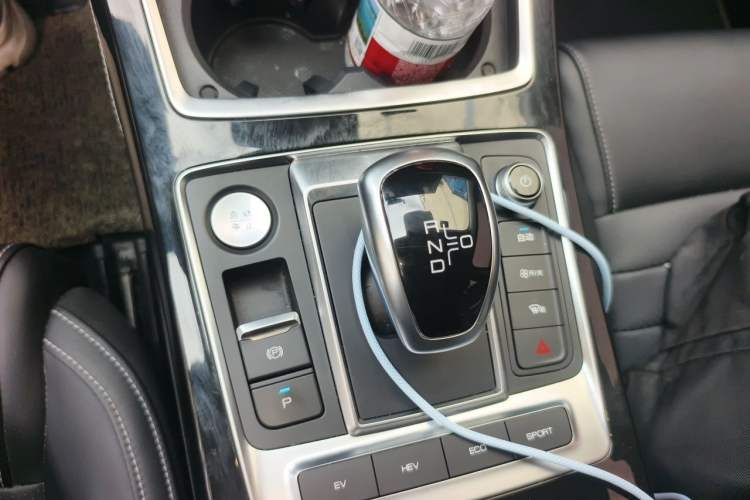 Used BYD Qin Pro New Energy 2019 DM Super Edition 1.5TI Automatic Smart Connect Prestige Model China VI Standard Gear Lever