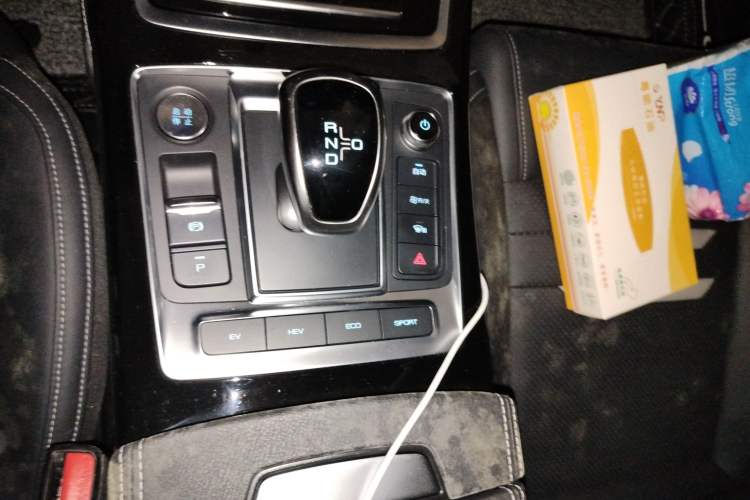 Used BYD Qin Pro New Energy 2019 DM Super Edition 1.5TI Automatic Smart Connect X-Trail Model China VI Standard Gear Lever