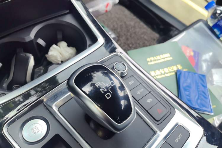 Used BYD Qin Pro New Energy 2019 DM Super Edition 1.5TI Automatic Smart Connect X-Trail Model China VI Standard Gear Lever