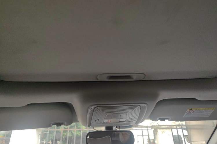 Used BYD Qin Pro New Energy 2019 DM Super Edition 1.5TI Automatic Smart Connect X-Trail Model China VI Standard Headliner