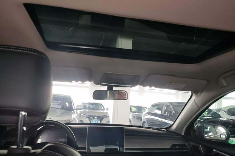 Used BYD Qin Pro New Energy 2019 DM Super Edition 1.5TI Automatic Smart Connect X-Trail Model China VI Standard Headliner