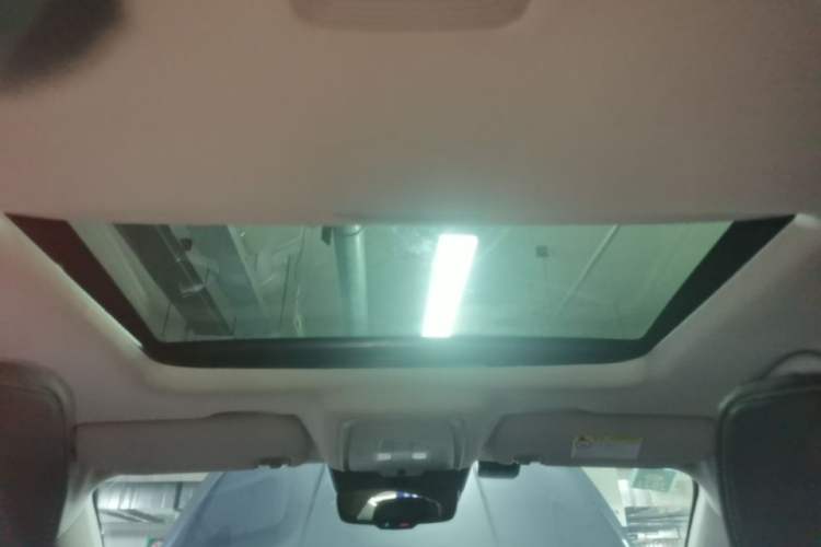 Used BYD Qin Pro New Energy 2019 EV Super Edition High-Power Smart Connect Luxurious Model Headliner