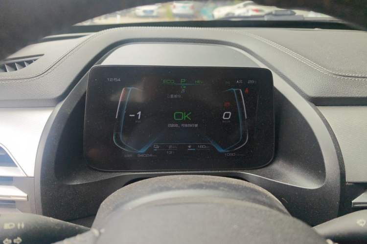 Used BYD Qin Pro New Energy 2019 DM Super Edition 1.5TI Automatic Smart Connect Prestige Model China VI Standard Instrument Cluster