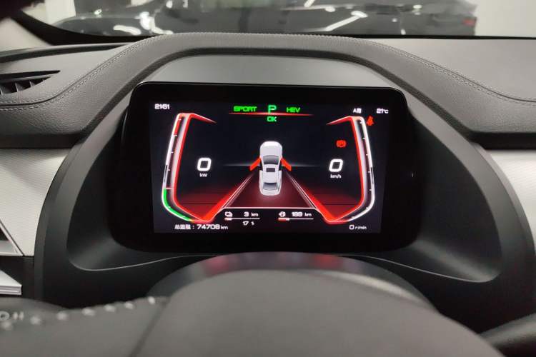 Used BYD Qin Pro New Energy 2019 DM Super Edition 1.5TI Automatic Smart Connect X-Trail Model China VI Standard Instrument Cluster