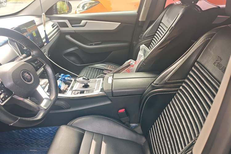Used BYD Qin Pro New Energy 2019 DM Super Edition 1.5TI Automatic Smart Connect X-Trail Model China VI Standard Left Front Seat