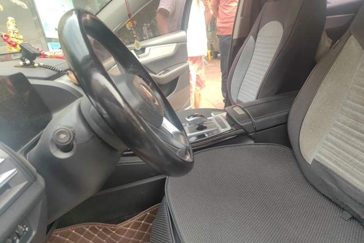 Used BYD Qin Pro New Energy 2019 DM Super Edition 1.5TI Automatic Smart Connect X-Trail Model China VI Standard Left Front Seat