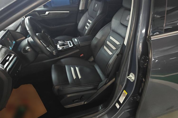 Used BYD Qin Pro New Energy 2019 EV Super Edition High-Power Long-Range Smart-Connected Cutting-Edge Model Left Front Seat