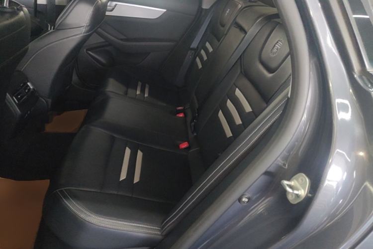 Used BYD Qin Pro New Energy 2019 DM Super Edition 1.5TI Automatic Smart Connect Enjoyment Model China VI Standard Left Rear Seat