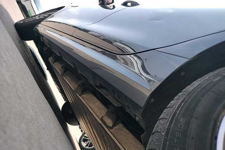Used BYD Qin Pro New Energy 2019 EV Super Edition High-Power Long-Range Smart-Connected Cutting-Edge Model Left Side Sill